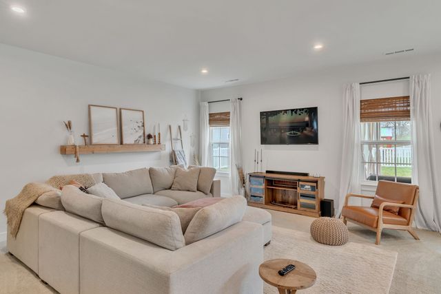 406 Ryan Ave, Gallatin, TN 37066