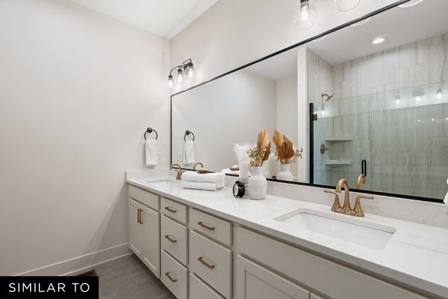 2908 NW Fairfield Court, Ankeny, IA 50023