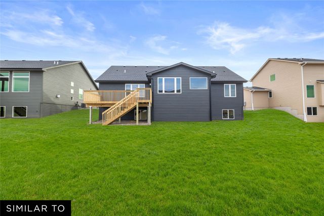 2908 NW Fairfield Court, Ankeny, IA 50023