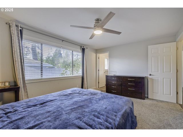 211 Se 33RD Ave, Hillsboro, OR 97123