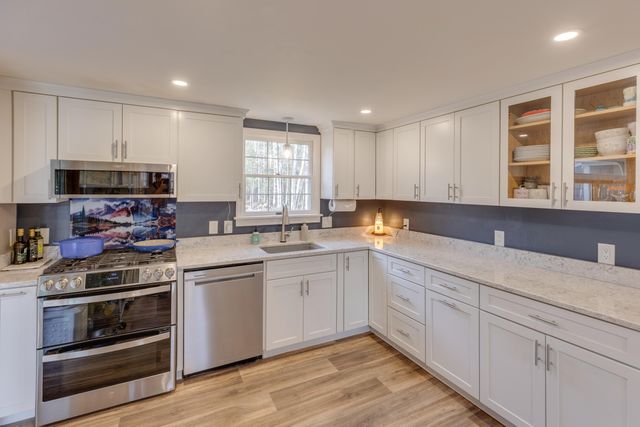 13 Pasture Lane, Thornton, NH 03285