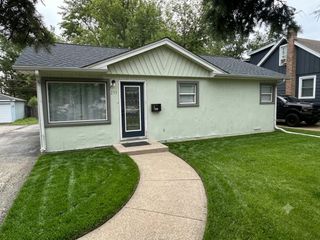 233 S Yale Avenue, Addison, IL 60101