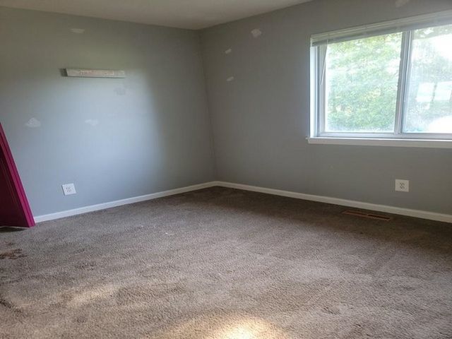 5147 Mackinaw Road, Saginaw, MI 48603