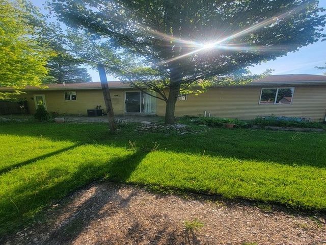 5147 Mackinaw Road, Saginaw, MI 48603