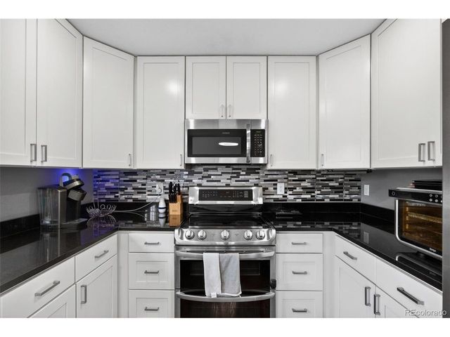 1904 Greenbriar Ct, Johnstown, CO 80534