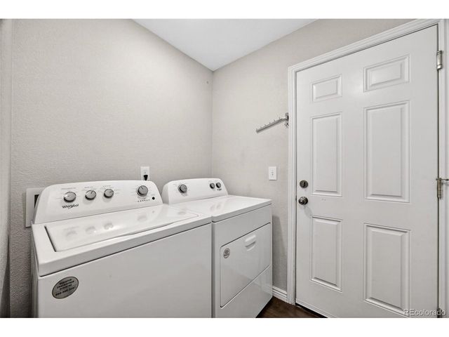 1904 Greenbriar Ct, Johnstown, CO 80534