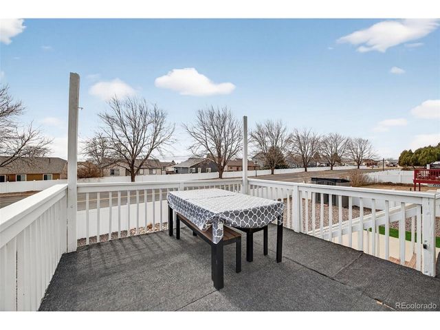 1904 Greenbriar Ct, Johnstown, CO 80534