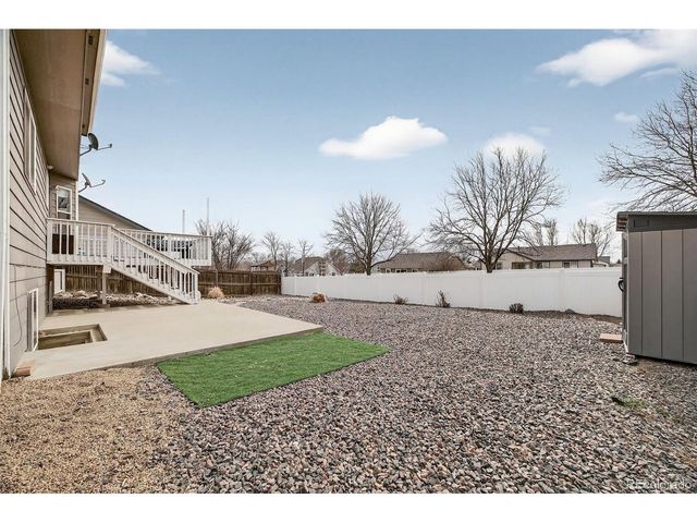 1904 Greenbriar Ct, Johnstown, CO 80534