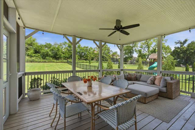 269 Crooked Creek Ln, Hendersonville, TN 37075
