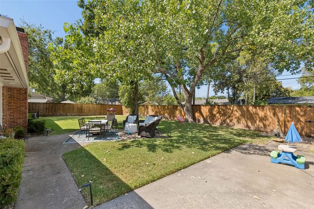 11555 Cromwell Circle, Dallas, TX 75229