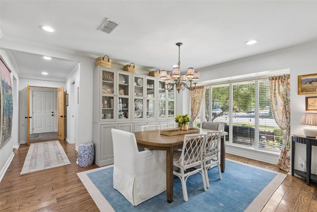 11555 Cromwell Circle, Dallas, TX 75229