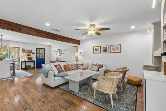 11555 Cromwell Circle, Dallas, TX 75229
