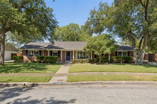 11555 Cromwell Circle, Dallas, TX 75229