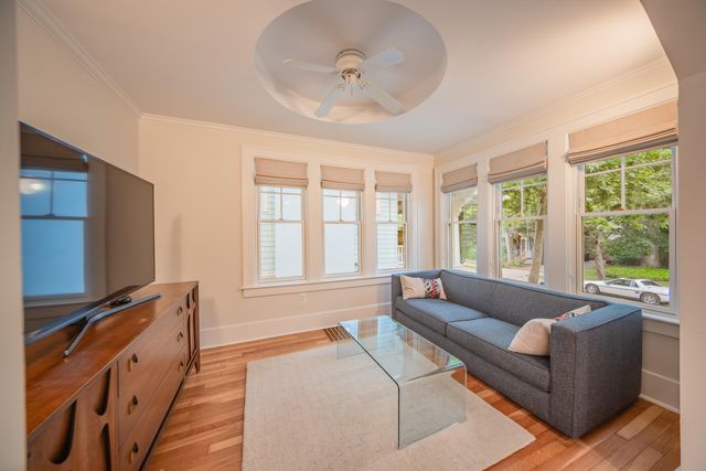 1121 Ferdon Road, Ann Arbor, MI 48104
