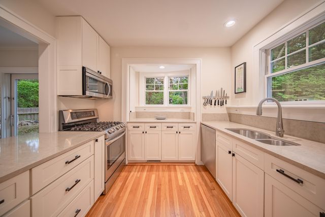 1121 Ferdon Road, Ann Arbor, MI 48104