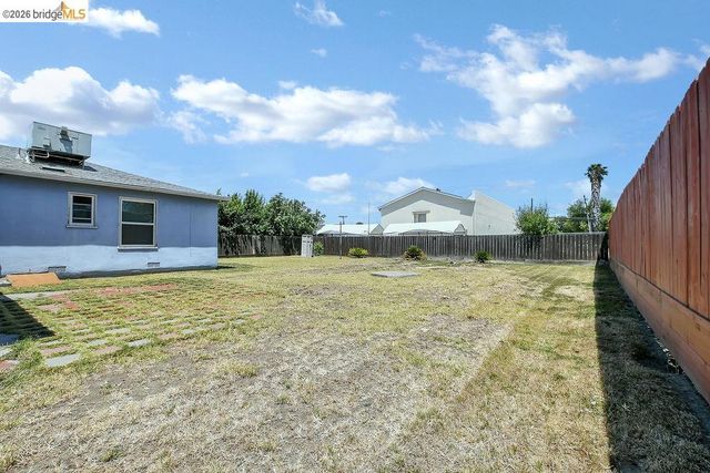 2448 Altoga Ave, Tracy, CA 95376