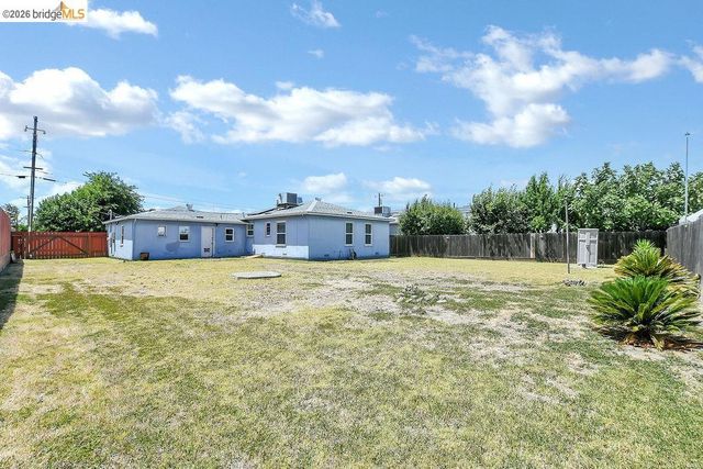 2448 Altoga Ave, Tracy, CA 95376