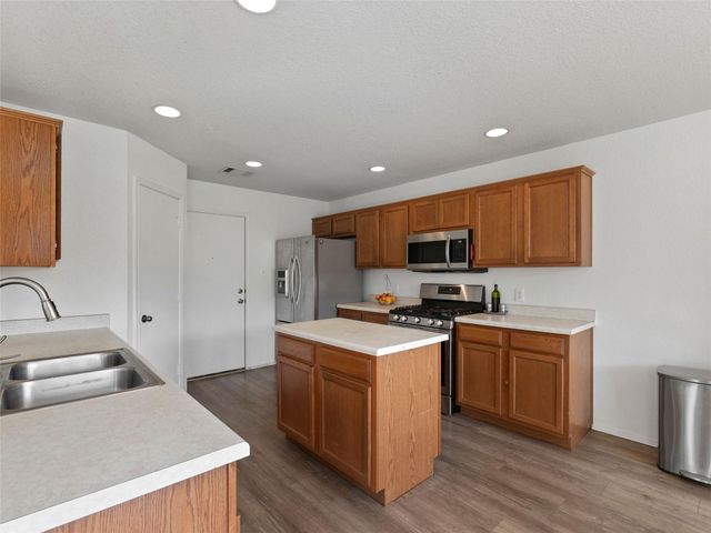 3406 Barksdale DR, Austin, TX 78725