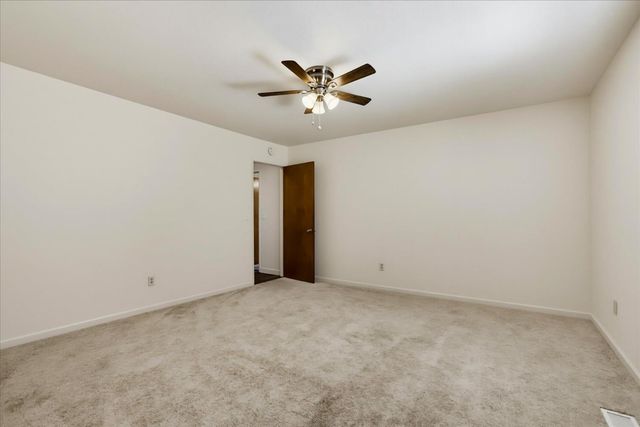 23198 Lone Pine Dr, Auburn, CA 95602