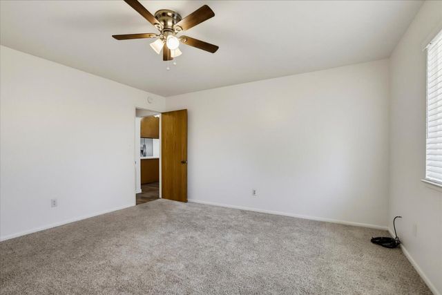 23198 Lone Pine Dr, Auburn, CA 95602