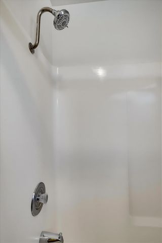 23198 Lone Pine Dr, Auburn, CA 95602