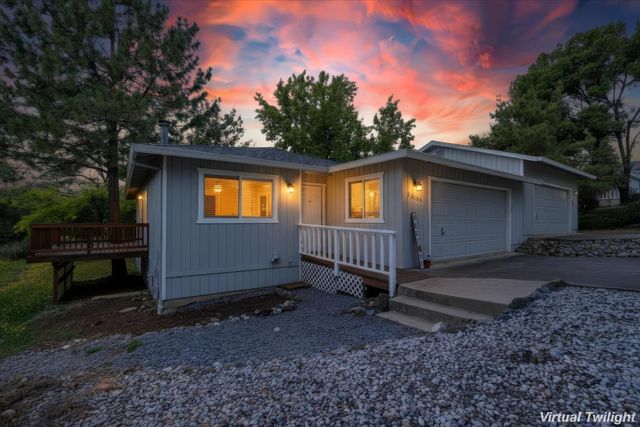 23198 Lone Pine Dr, Auburn, CA 95602