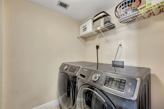 2200 S Cypress Bend Drive 905, Pompano Beach, FL 33069