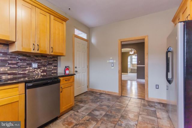 28 HARTRANFT AVE, Norristown, PA 19401