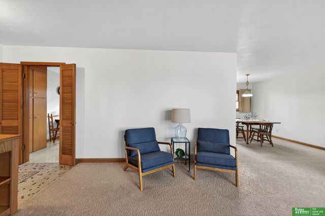 5315 Mary Street, Omaha, NE 68152