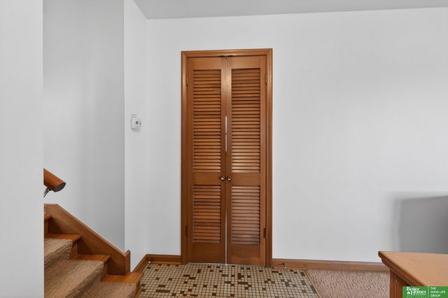 5315 Mary Street, Omaha, NE 68152