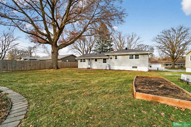 5315 Mary Street, Omaha, NE 68152