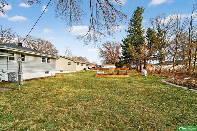 5315 Mary Street, Omaha, NE 68152