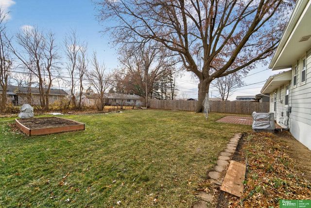 5315 Mary Street, Omaha, NE 68152