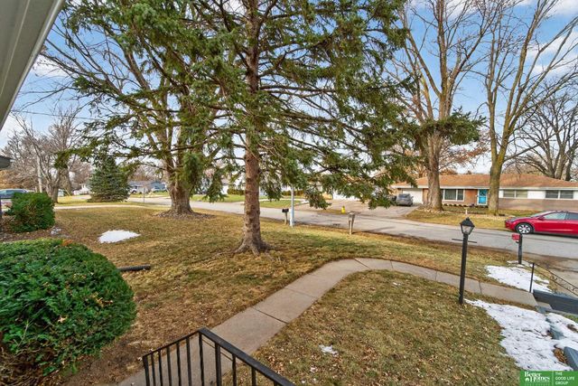 5315 Mary Street, Omaha, NE 68152