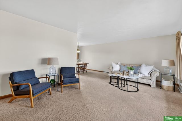 5315 Mary Street, Omaha, NE 68152