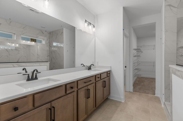 1342 Linn Cove Ct, Gallatin, TN 37066