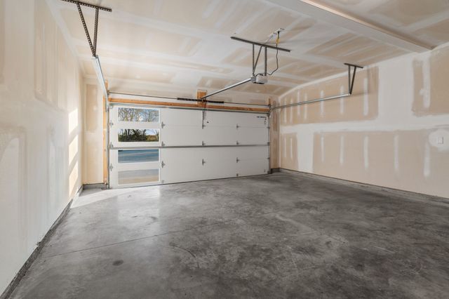 1342 Linn Cove Ct, Gallatin, TN 37066