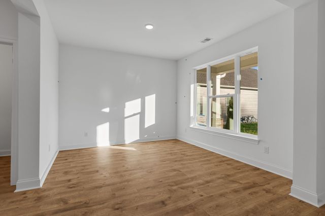 1342 Linn Cove Ct, Gallatin, TN 37066