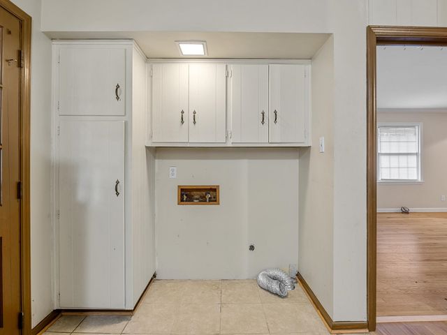 308 Pine Lake Court, Spartanburg, SC 29301