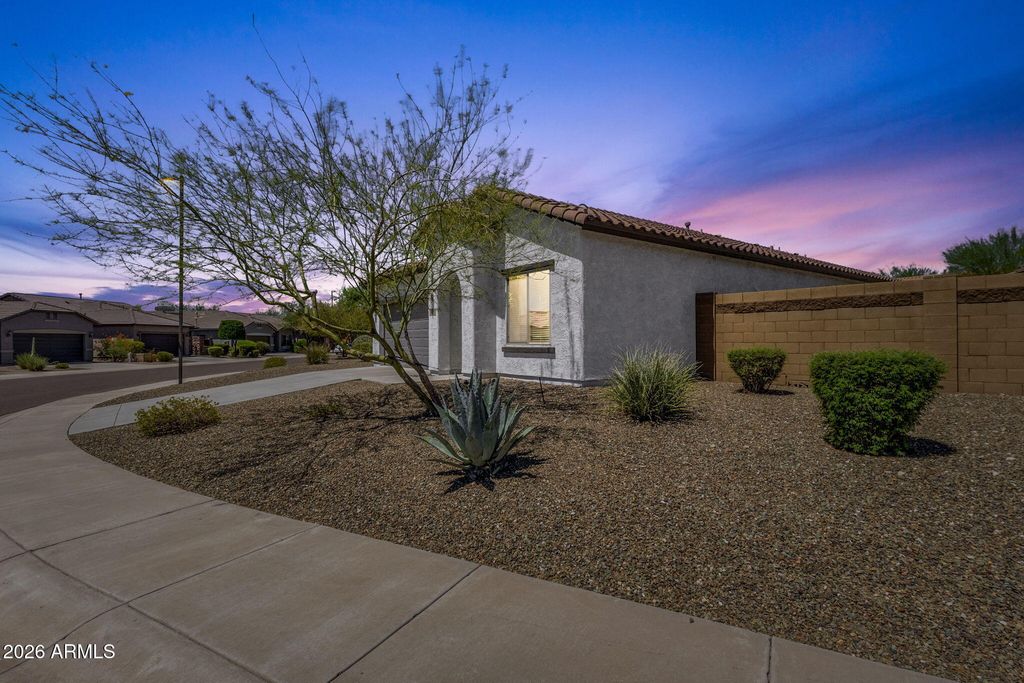 27230 N 16th Lane, Phoenix, AZ 85085 — photo 2