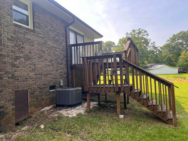 109 Berry Road, Boiling Springs, SC 29316
