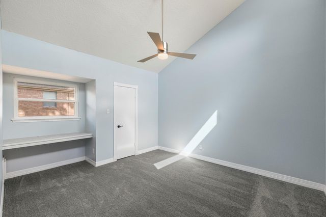 2919 Lake View Drive, Missouri City, TX 77459