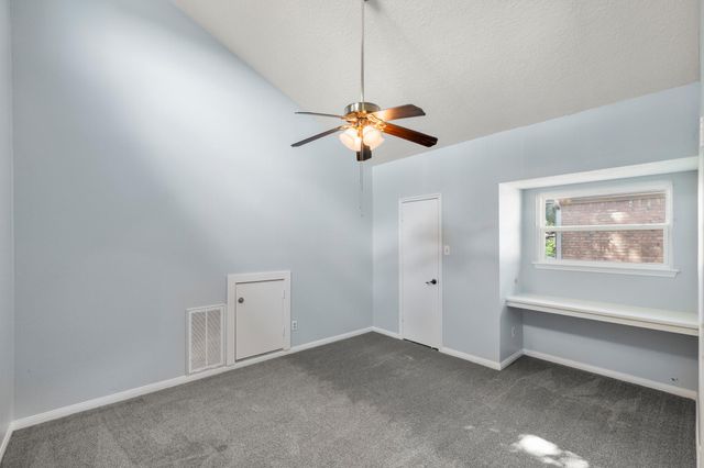 2919 Lake View Drive, Missouri City, TX 77459