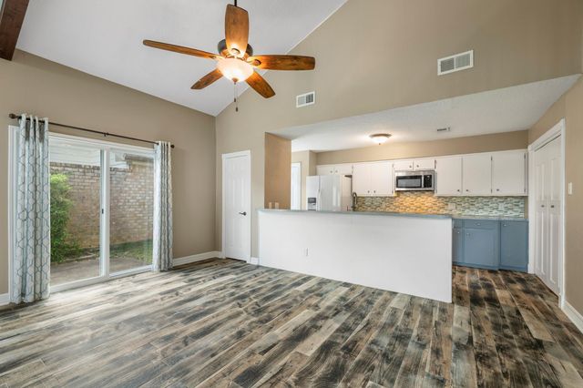 2919 Lake View Drive, Missouri City, TX 77459