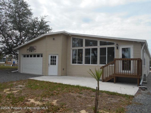 14529 Rialto Avenue, Brooksville, FL 34613