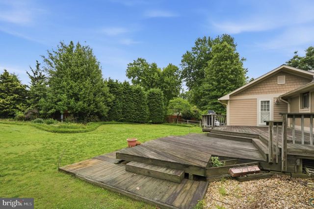 4920 BROOK HILLS DR, Annandale, VA 22003