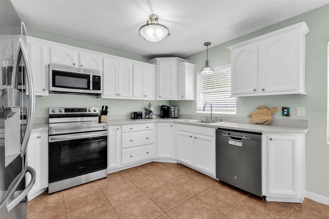 419 E MCKENZIE STREET, Punta Gorda, FL 33950