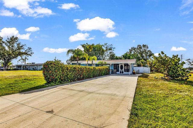 419 E MCKENZIE STREET, Punta Gorda, FL 33950