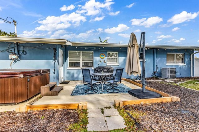 419 E MCKENZIE STREET, Punta Gorda, FL 33950