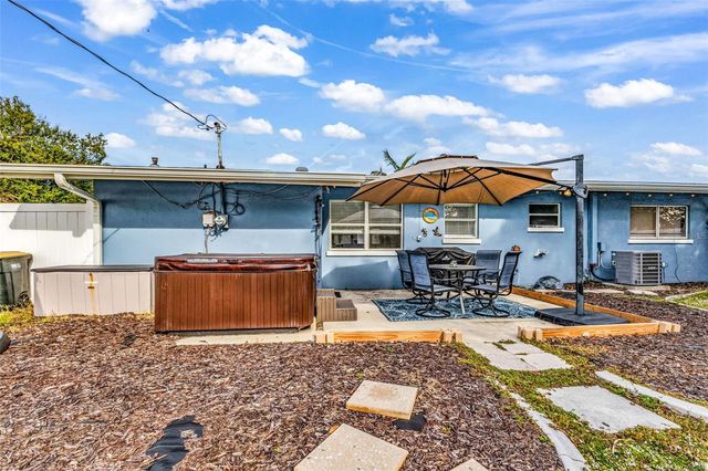 419 E MCKENZIE STREET, Punta Gorda, FL 33950